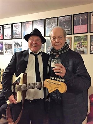 Unser Gitarrist Chris mit Eric Bell